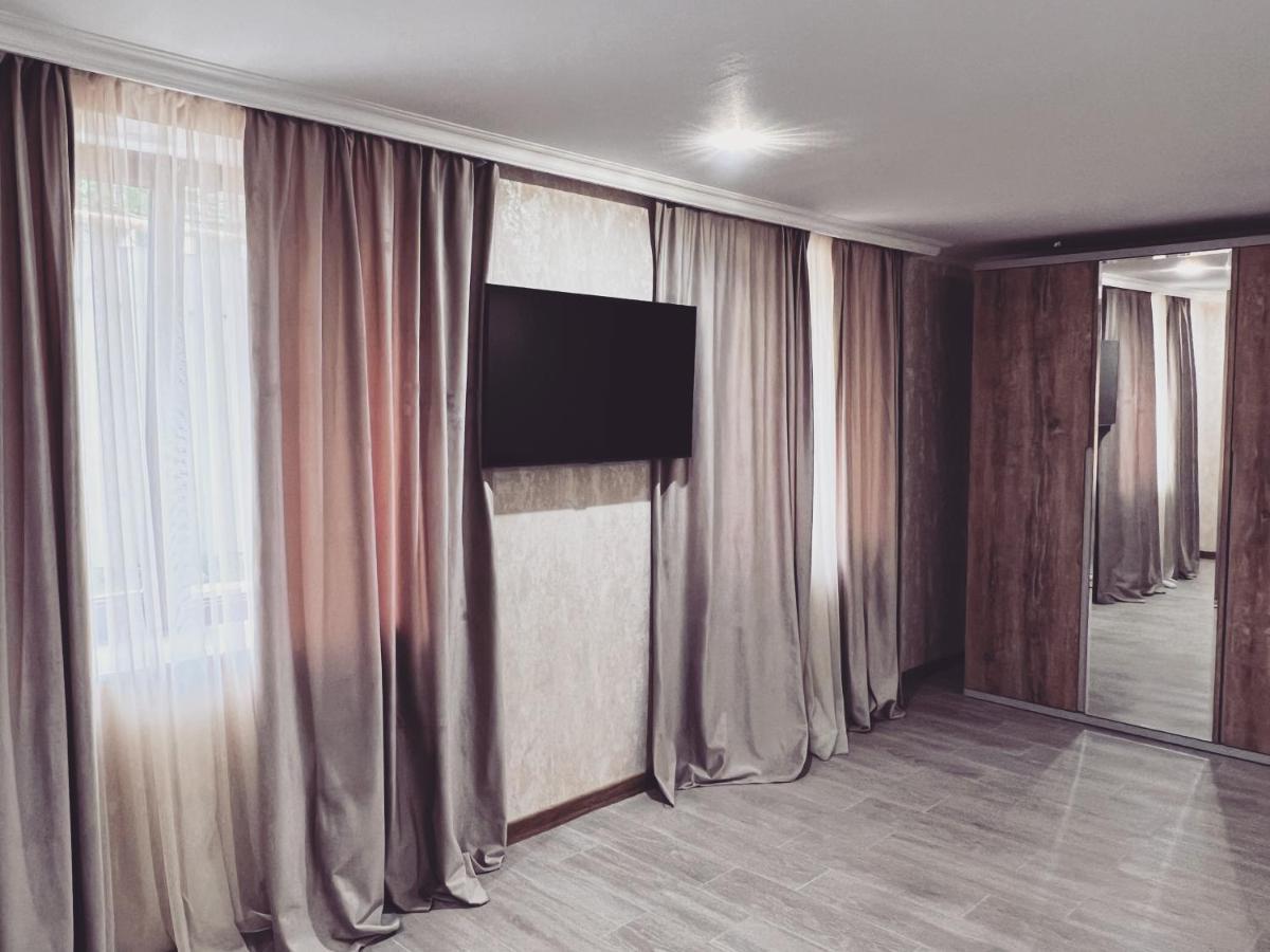 Gardenia Lägenhet Tsqaltubo Exteriör bild